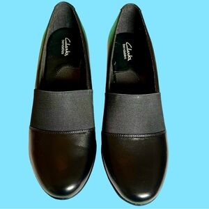 CLARKS Black “Baltic Sea” Wedge Heels Size 8 New in Box